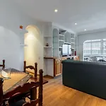Flatguest Carvajal